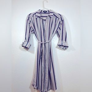 Express polo dress, second hand still good condition. Not brand new Medium size.